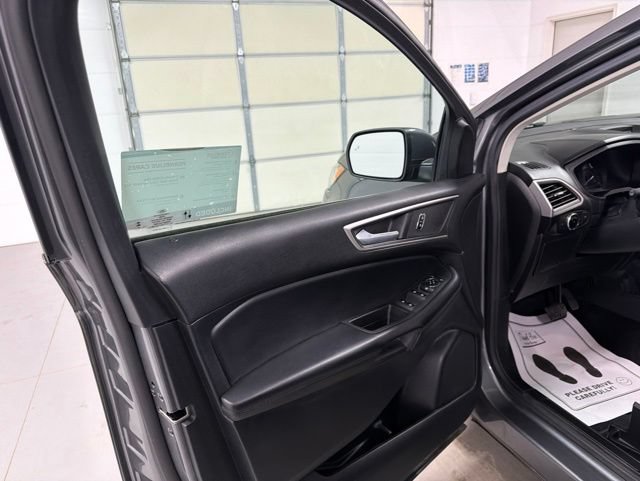 Used 2023 Ford Edge SEL AWD/4WD image 20