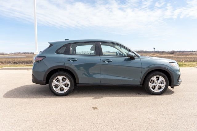 Used 2023 Honda HR-V LX image 8