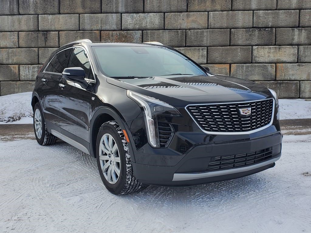Certified 2023 Cadillac XT4 Premium Luxury w/ Cold Weather Package image 5