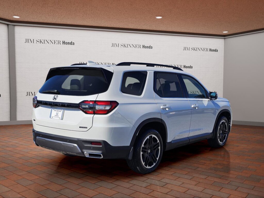New 2026 Honda Pilot image 8