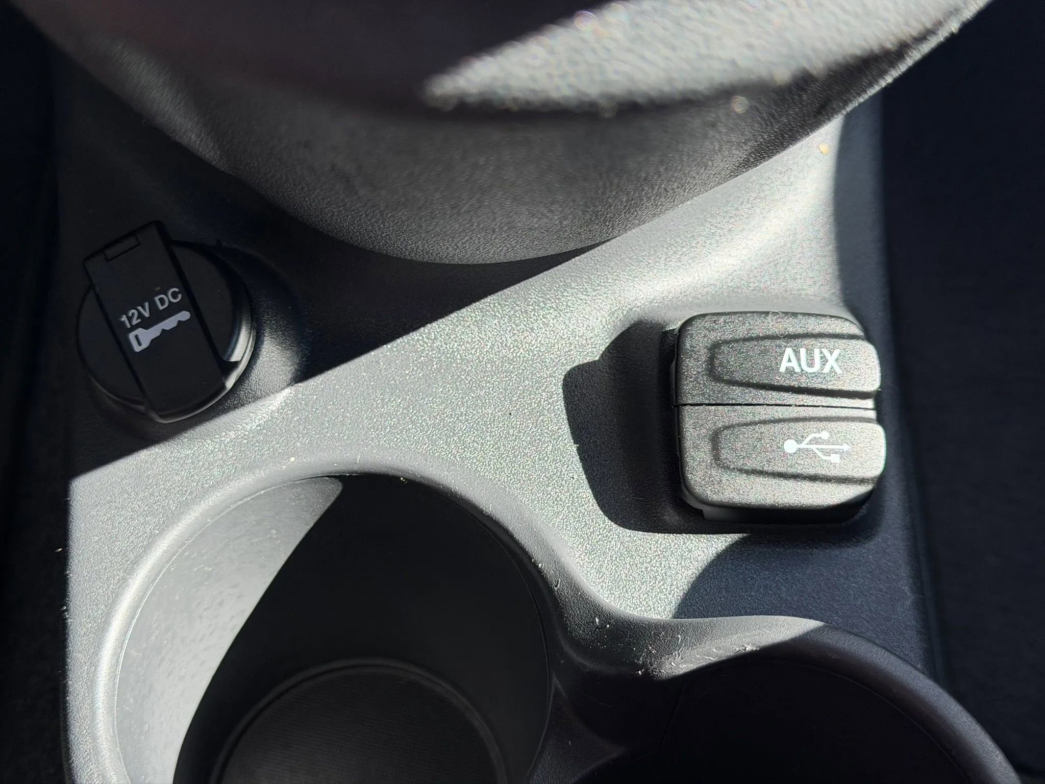 Used 2017 FIAT 500 Lounge image 41