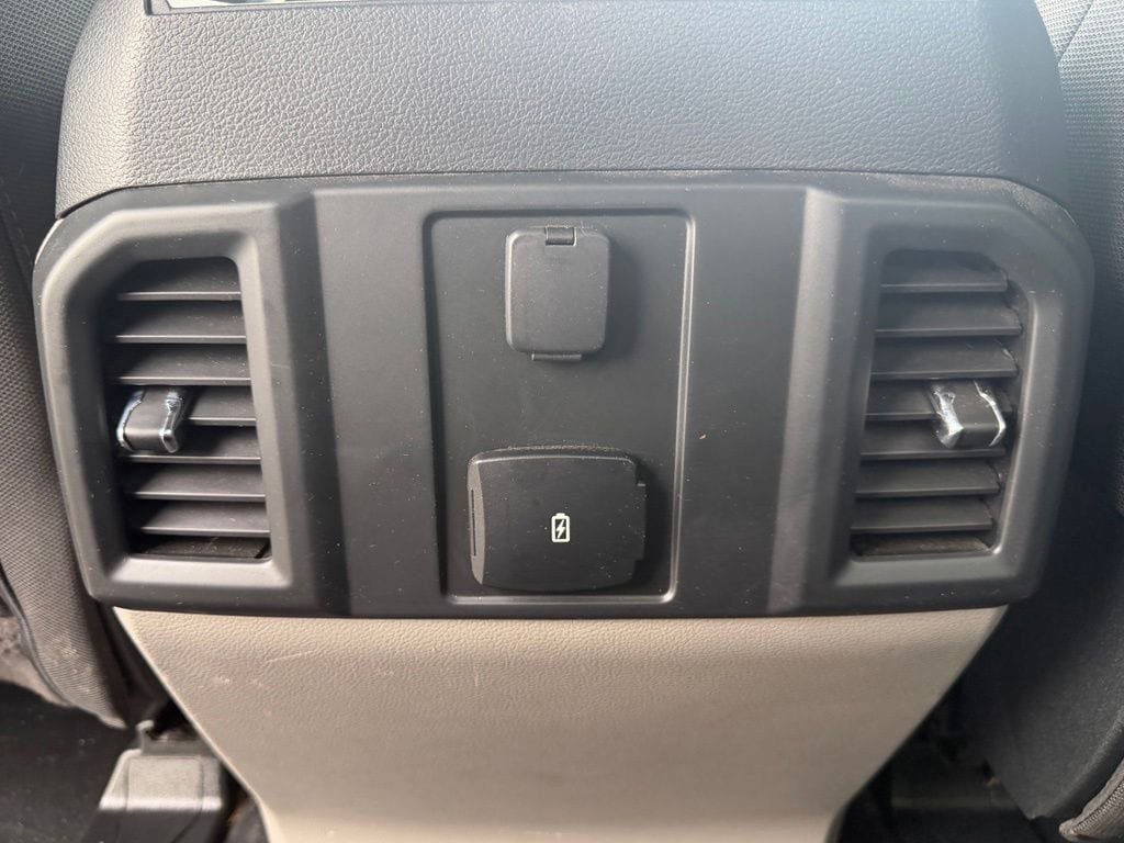 Used 2018 Ford F150 XL w/ Equipment Group 101A Mid AWD/4WD image 14