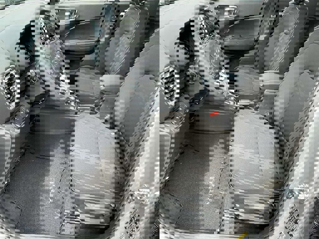 New 2026 Hyundai Venue SEL image 13