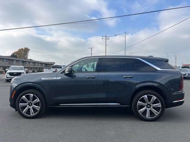 Used 2025 Cadillac Escalade IQ Luxury 2 w/ LPO, Premium Carpet Package image 9