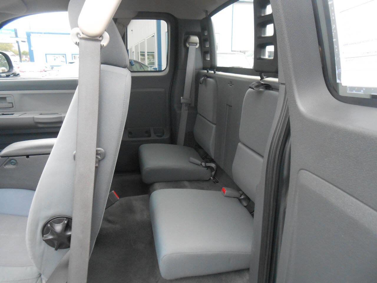 Used 2005 Dodge Dakota SLT image 11