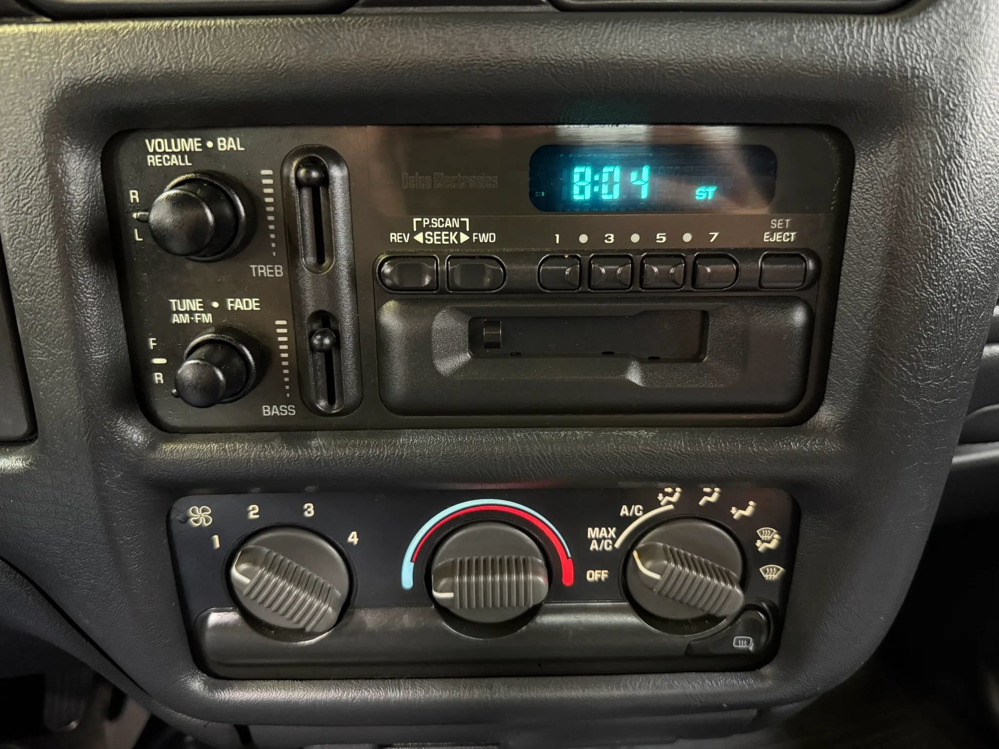 Used 1999 GMC Sonoma SLS w/ Convenience Group AWD/4WD image 19