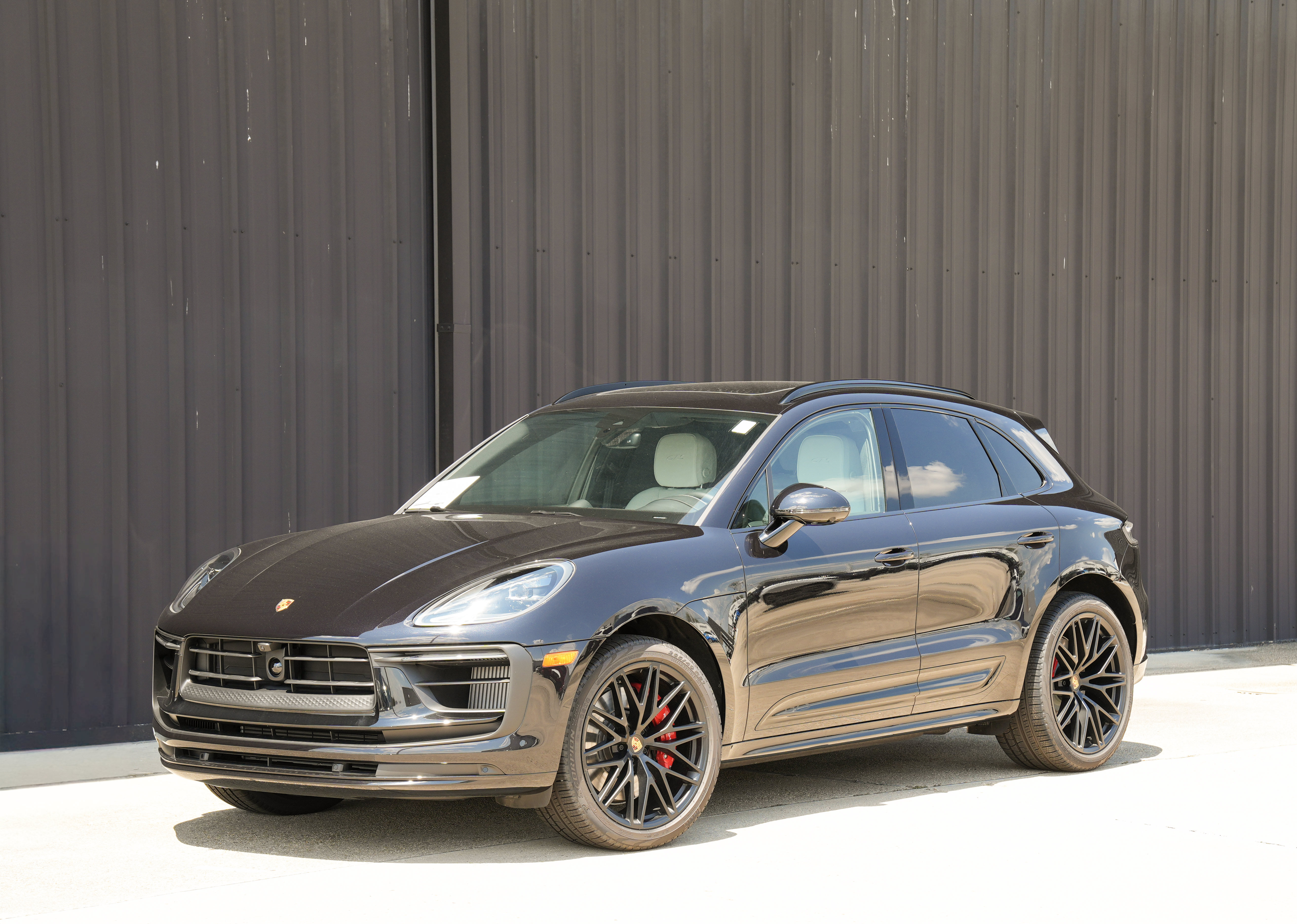 New 2026 Porsche Macan GTS