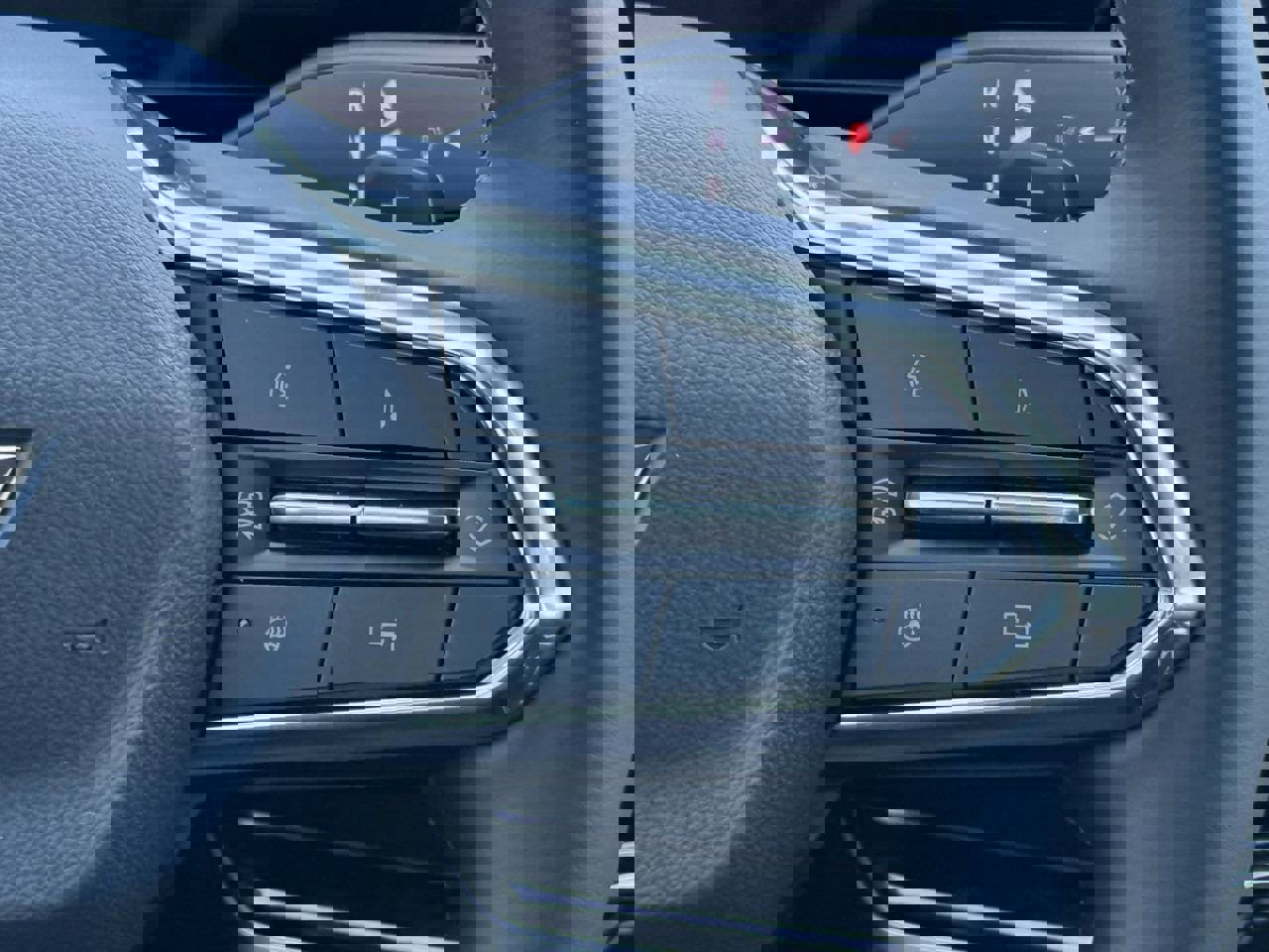 New 2026 Chevrolet Equinox LT image 13