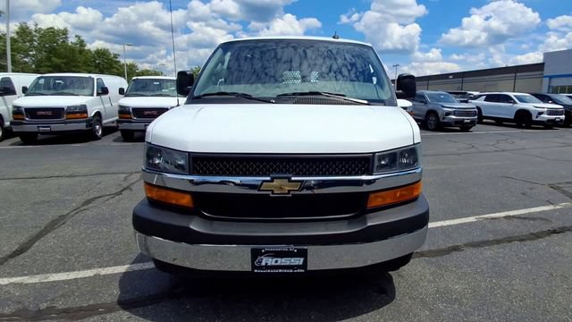 Certified 2024 Chevrolet Express 2500 w/ Driver Convenience Package RWD image 3
