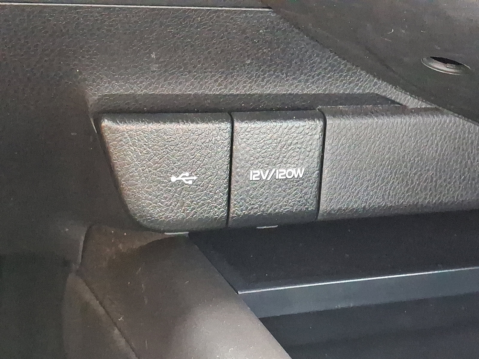 Certified 2022 Toyota Camry SE w/ Convenience Package image 23