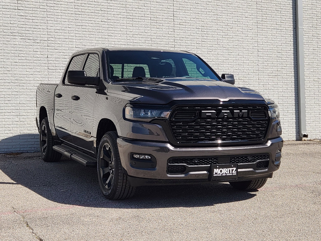 New 2026 RAM 1500 Express image 2
