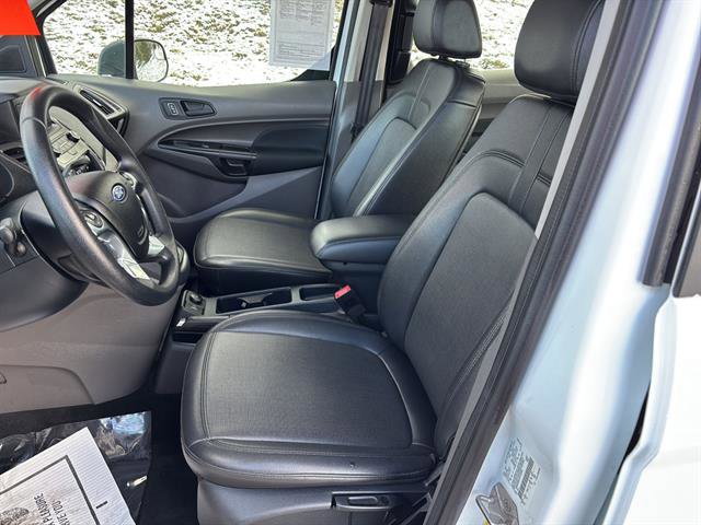 Used 2022 Ford Transit Connect XL image 11