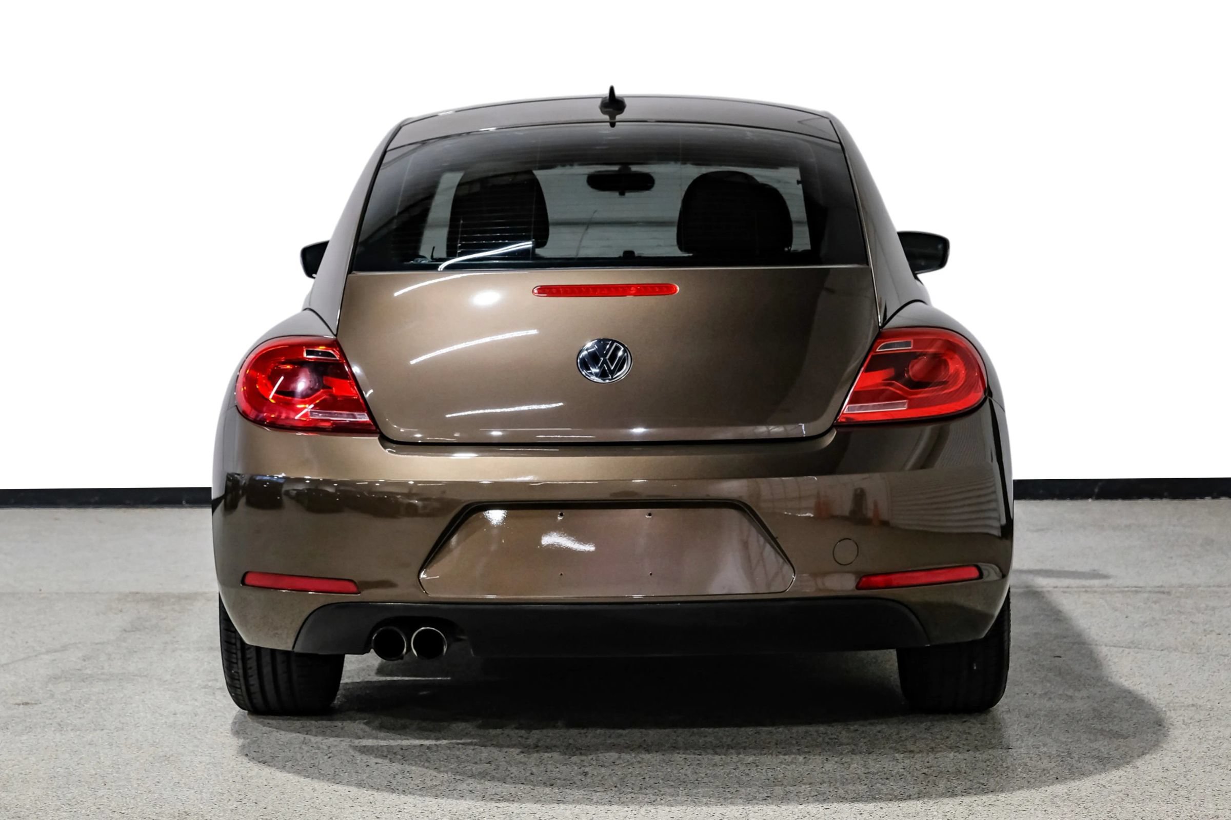 Used 2014 Volkswagen Beetle 1.8T FWD image 7