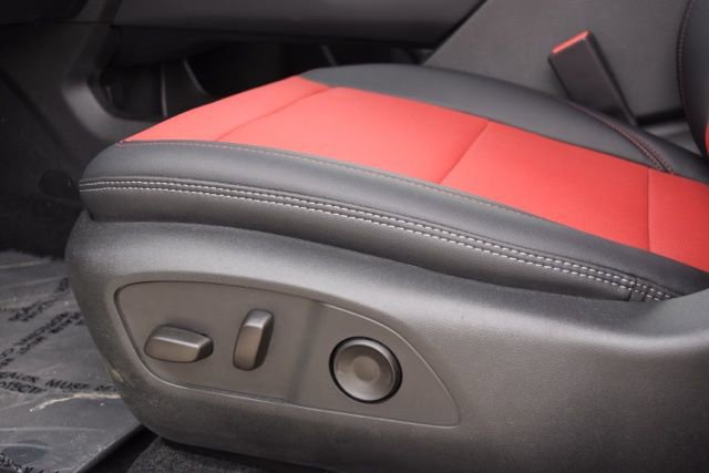 Used 2025 Chevrolet Equinox EV RS image 61