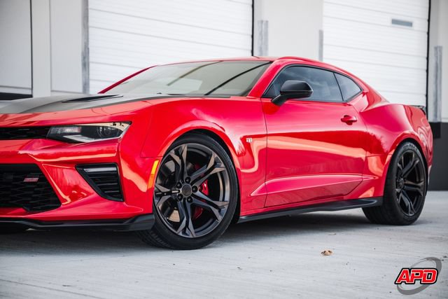 Used 2017 Chevrolet Camaro SS RWD image 43