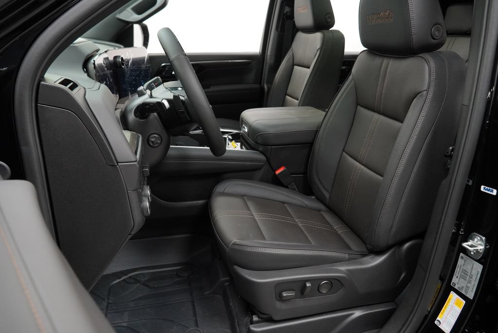New 2026 Chevrolet Tahoe High Country AWD/4WD image 7