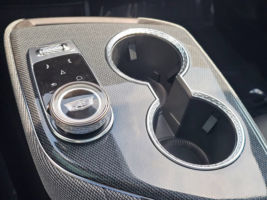 New 2026 Cadillac Optiq Sport 1 AWD/4WD image 32