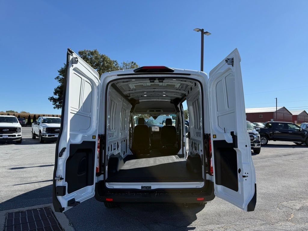 New 2026 Ford Transit 150 148 Medium Roof w/ Exterior Upgrade Package RWD image 26