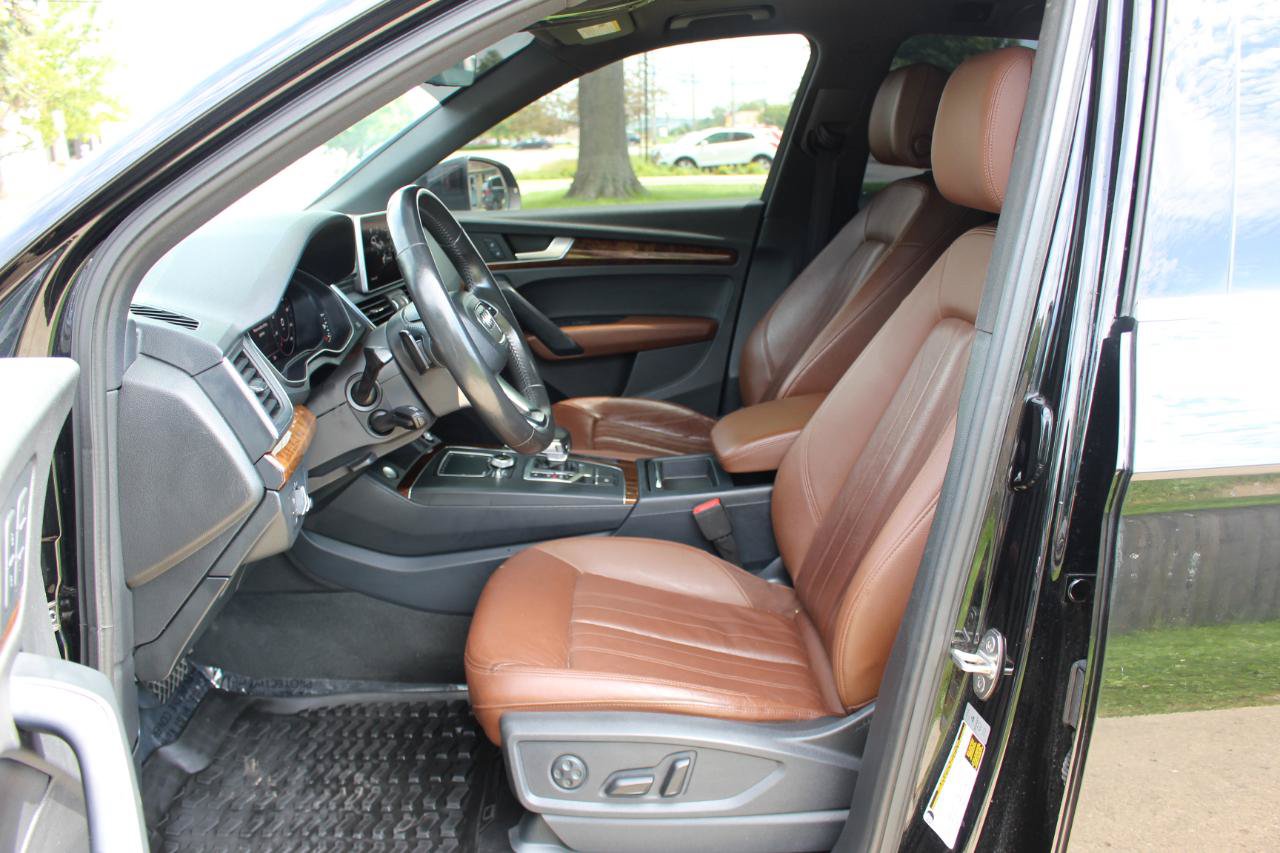 Used 2018 Audi Q5 2.0T Premium Plus w/ Premium Plus Package AWD/4WD image 13