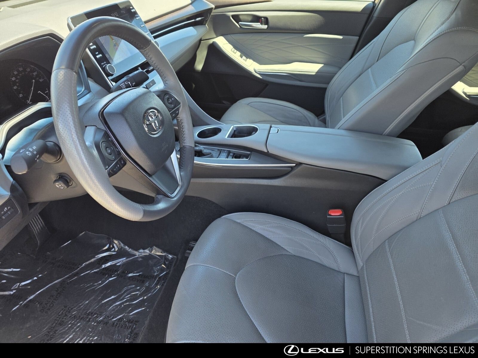Used 2020 Toyota Avalon Limited w/ Advanced Safety Package FWD image 12