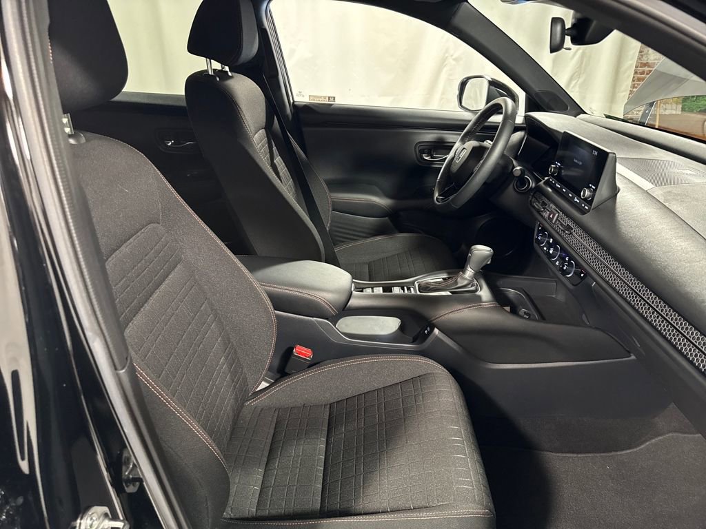 Used 2024 Honda HR-V Sport image 27