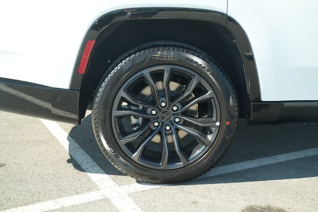 New 2026 Jeep Grand Wagoneer Summit AWD/4WD image 51