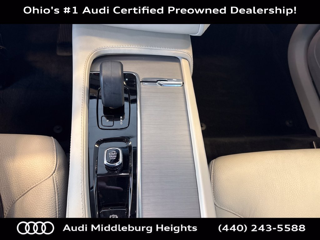 Used 2023 Volvo XC90 B5 Core w/ Protection Package Premier AWD/4WD image 14