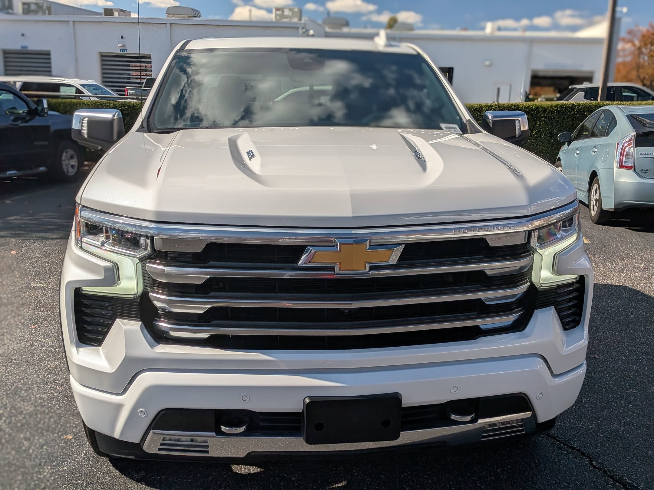 Certified 2023 Chevrolet Silverado 1500 High Country AWD/4WD image 3