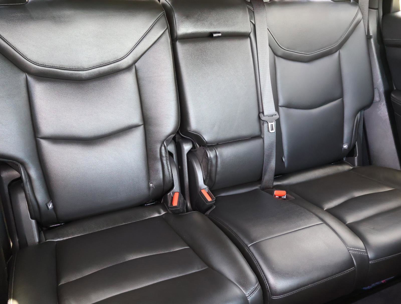 Certified 2023 Cadillac XT6 Luxury FWD image 24