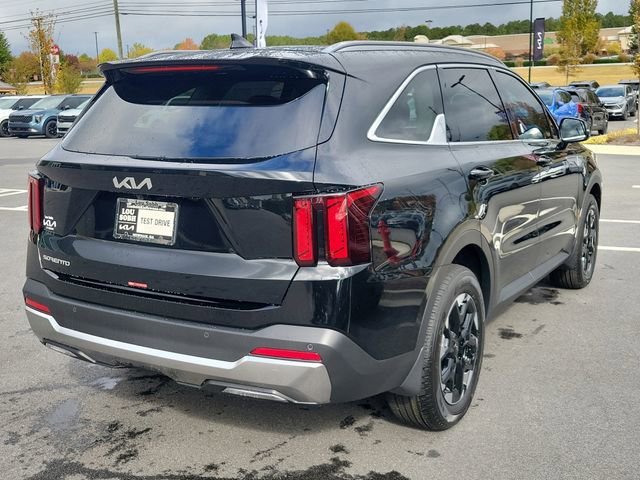New 2026 Kia Sorento S image 4