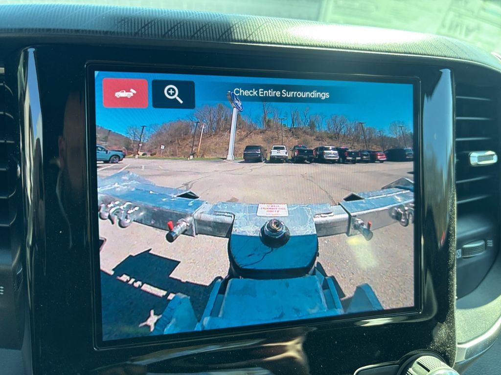 New 2026 RAM 5500 4x4 Regular Cab image 21