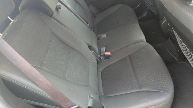 Used 2015 Kia Sorento LX image 22