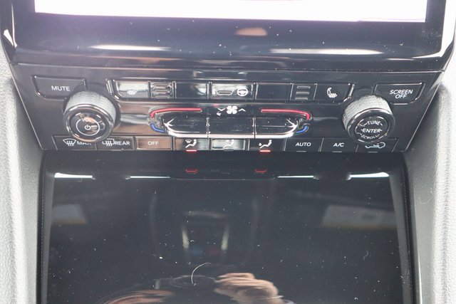 New 2025 Jeep Grand Cherokee L Limited image 17