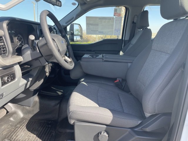 New 2026 Ford F250 XL image 19