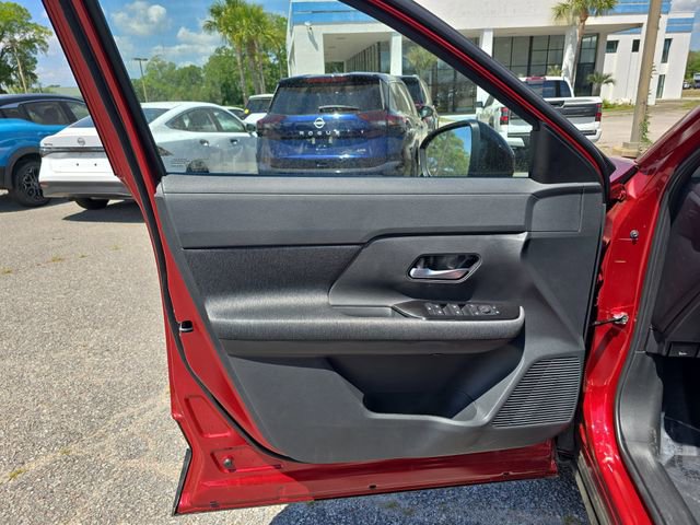 New 2026 Nissan Kicks SV w/ SV Premium Package FWD image 15