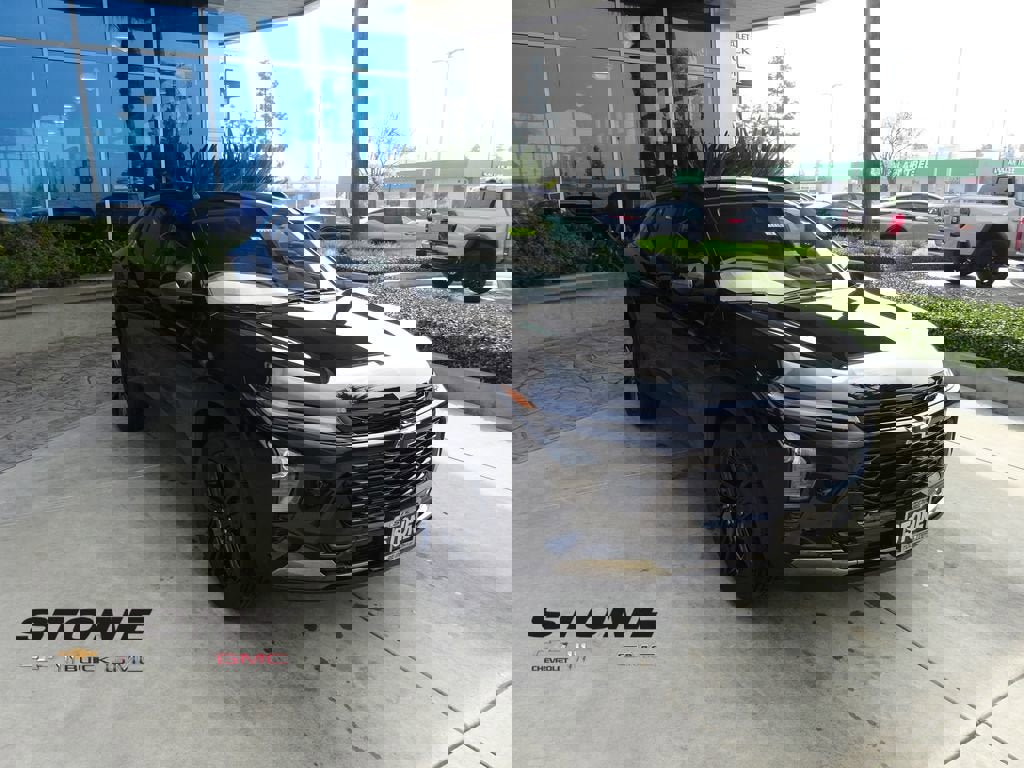 New 2026 Chevrolet Trax ACTIV w/ Driver Confidence Package