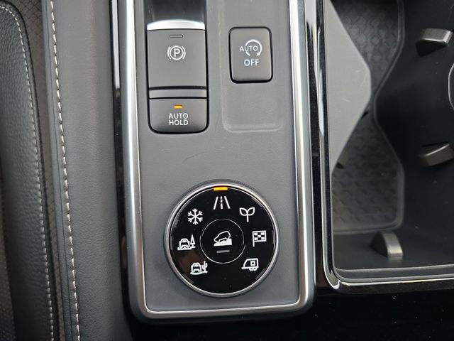 New 2026 Nissan Pathfinder SL AWD/4WD image 28
