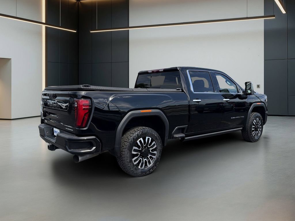 Used 2024 GMC Sierra 2500 Denali Ultimate AWD/4WD image 5