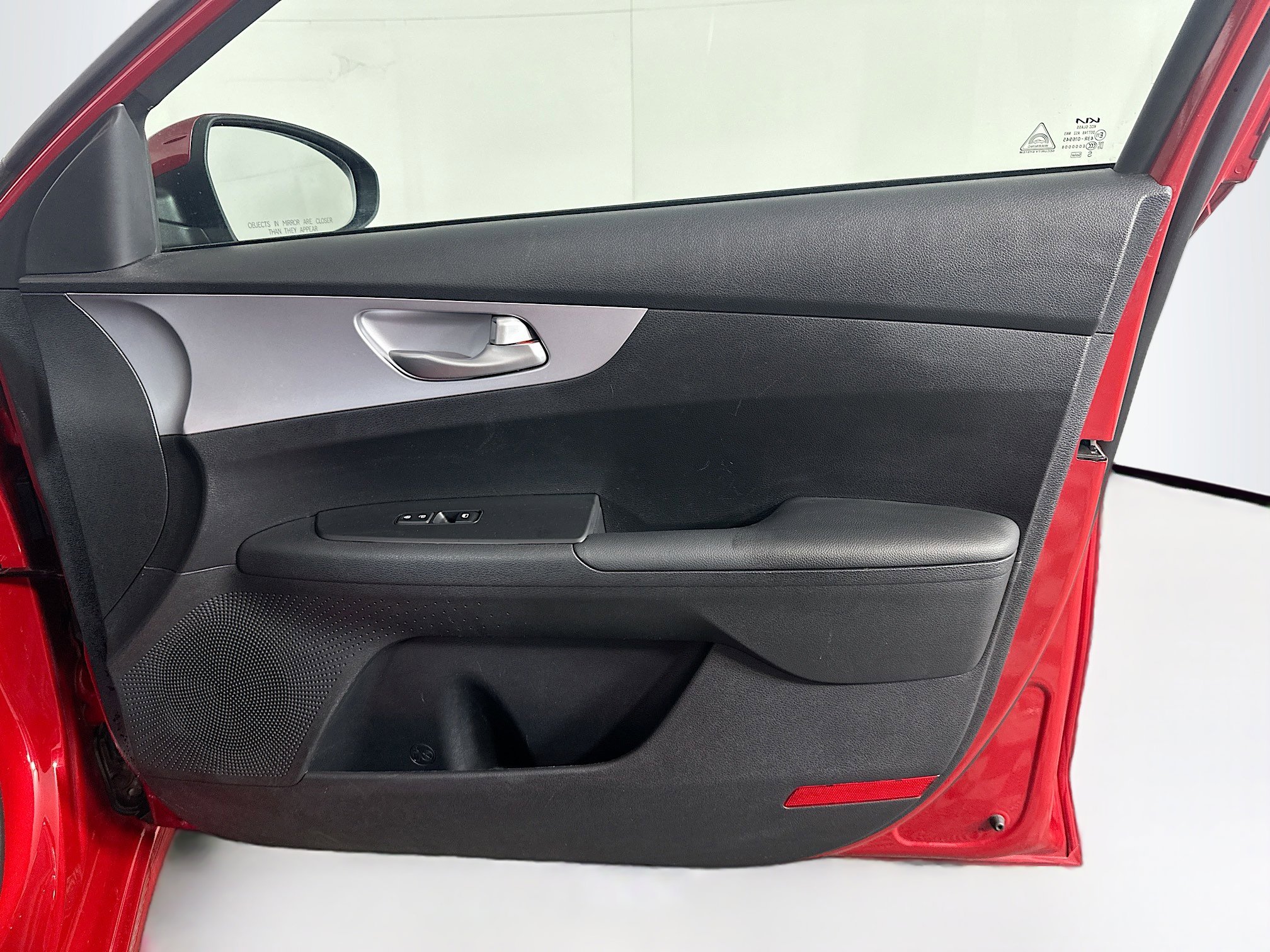 Used 2024 Kia Forte LXS image 31