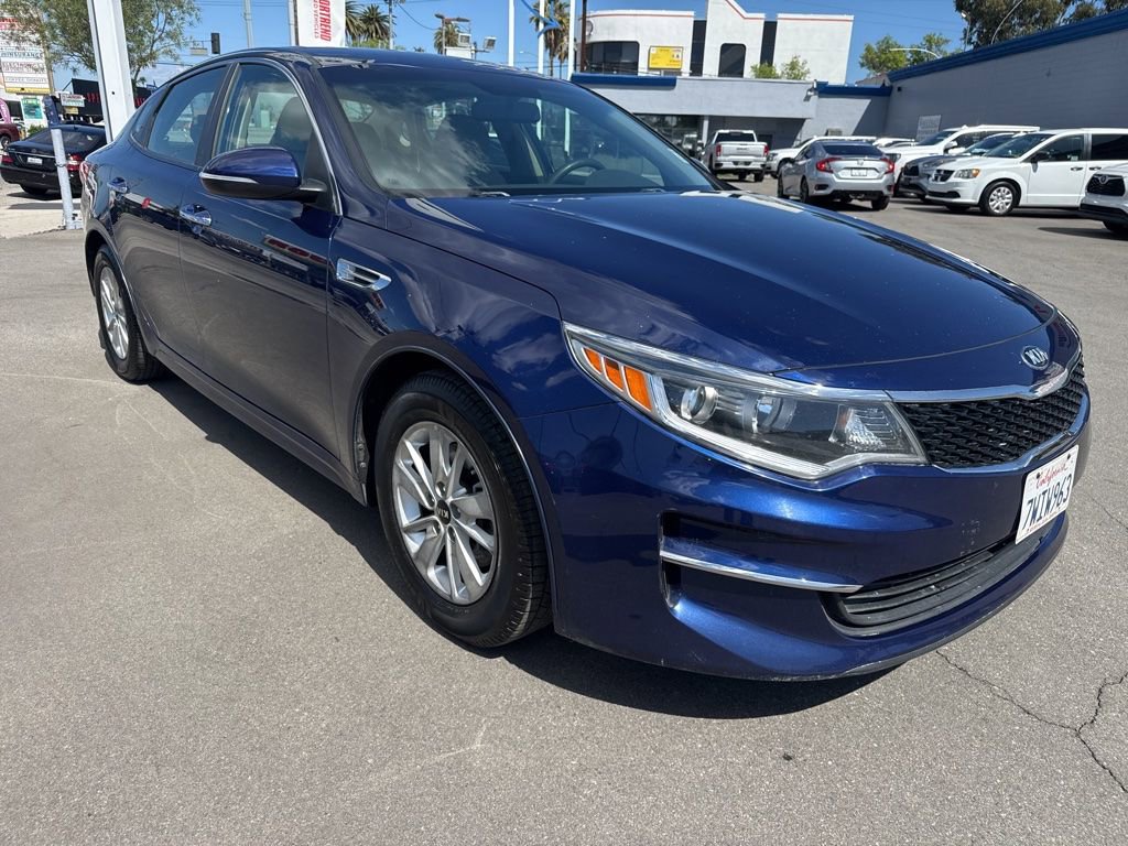 Used 2016 Kia Optima LX image 2