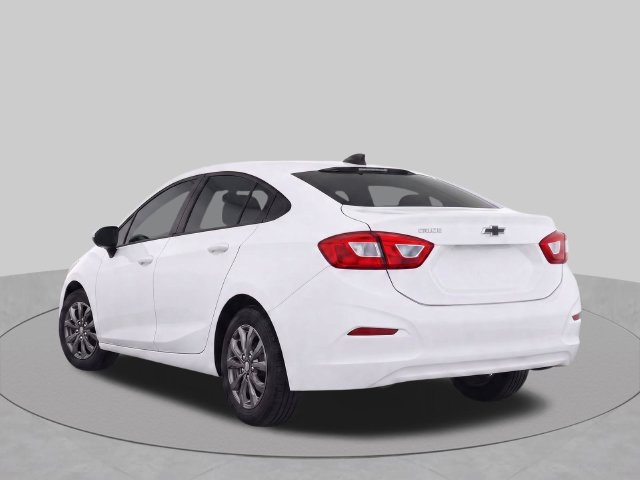 Used 2018 Chevrolet Cruze LS FWD image 4