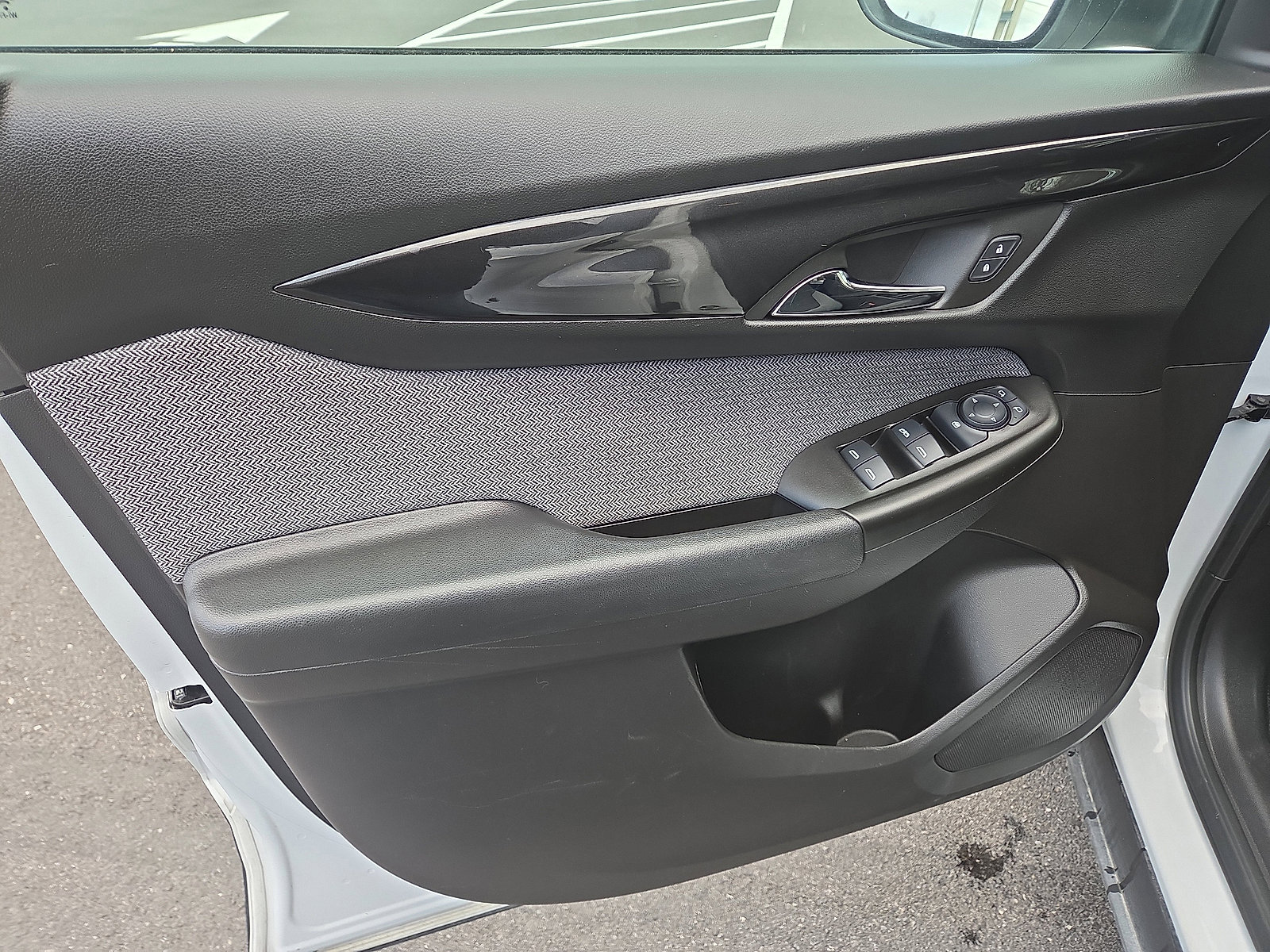 Used 2025 Chevrolet TrailBlazer LT image 14