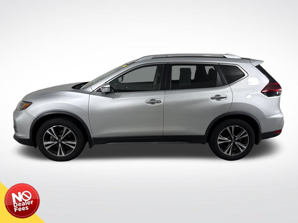 Used 2020 Nissan Rogue SV w/ Sun & Sound Touring Package FWD image 7