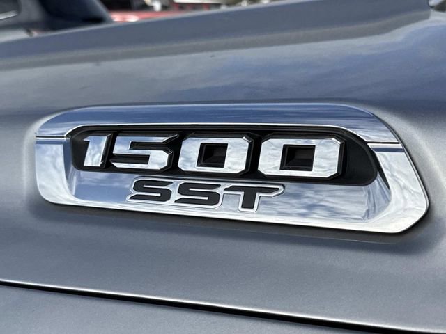 Used 2025 RAM 1500 Laramie w/ Laramie Southwest Edition image 10