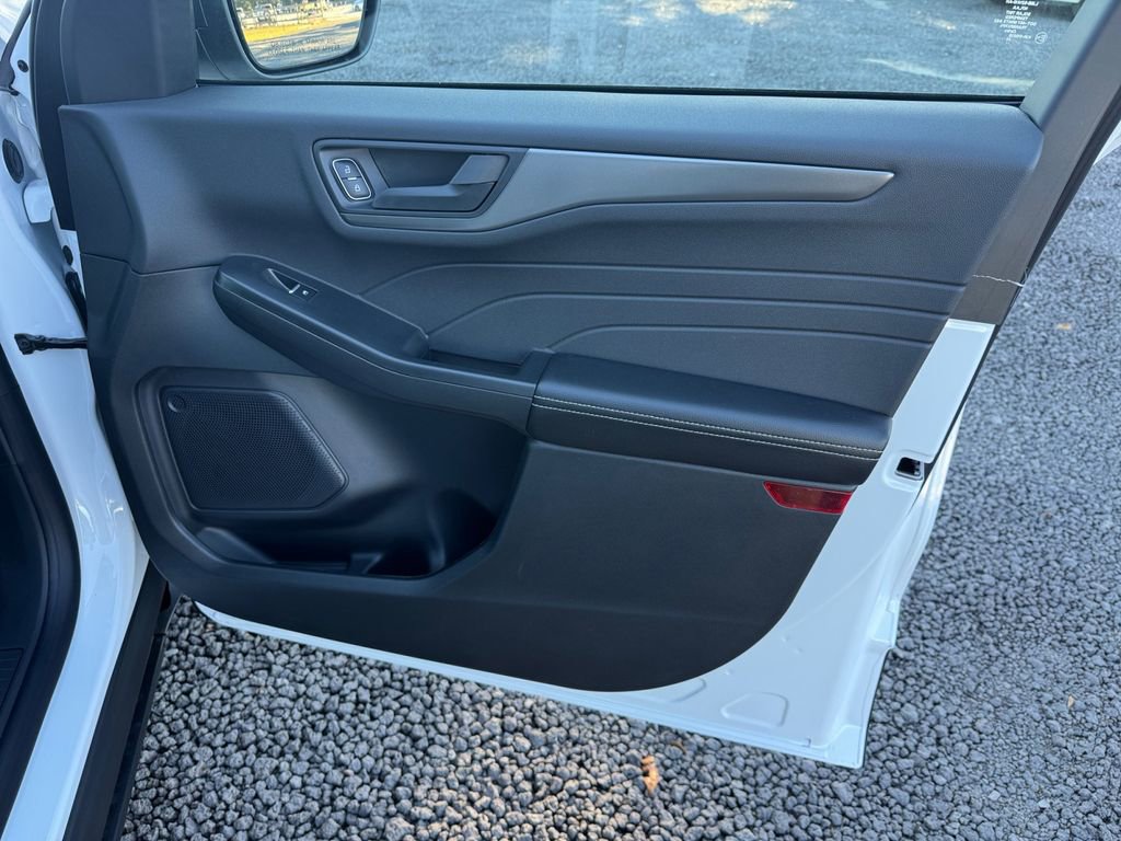 New 2026 Ford Escape Active w/ Tech Pack #1 FWD image 19