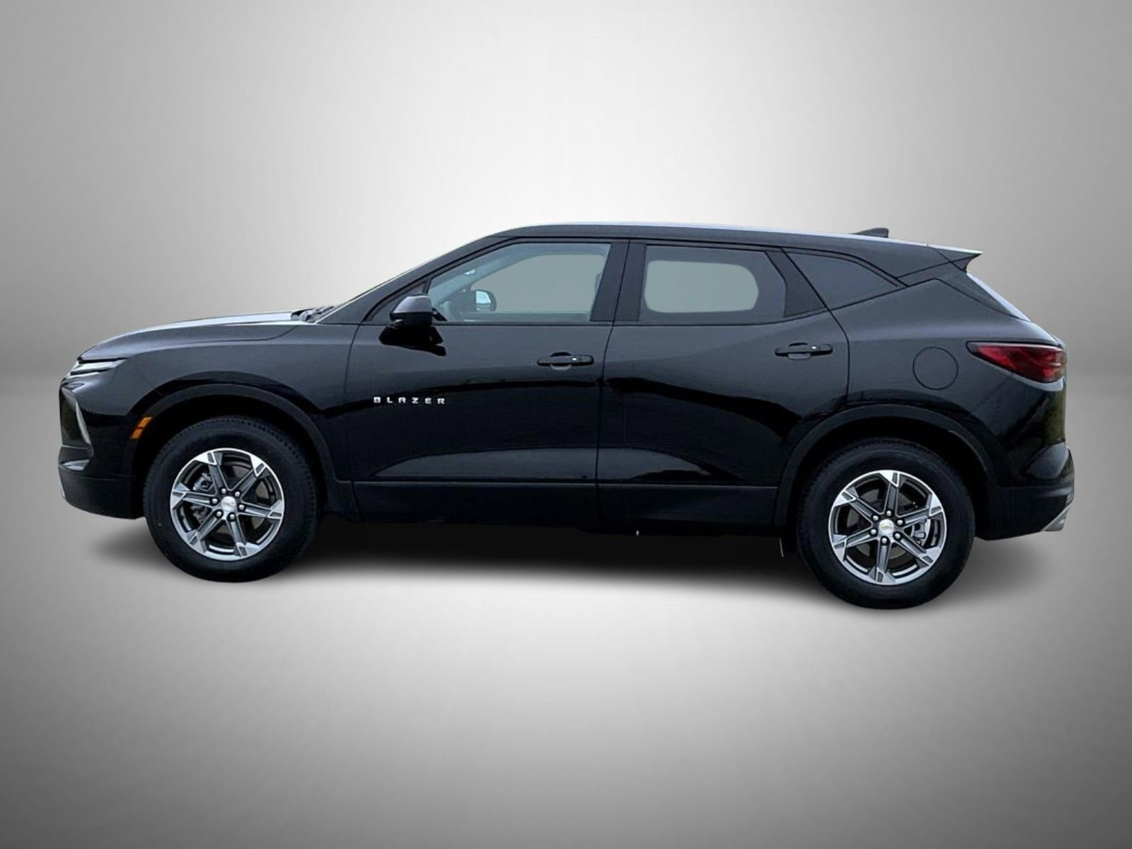 Used 2025 Chevrolet Blazer LT AWD/4WD image 8