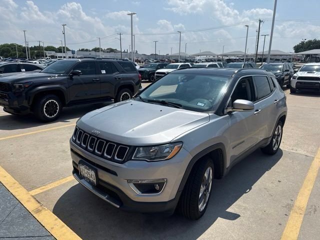 Used 2021 Jeep Compass Limited AWD/4WD image 3