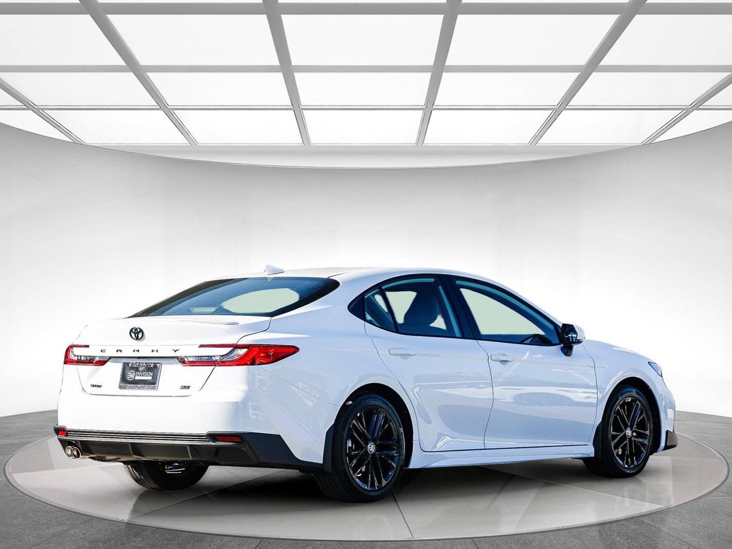 Used 2026 Toyota Camry SE w/ Multimedia Upgrade Package FWD image 4