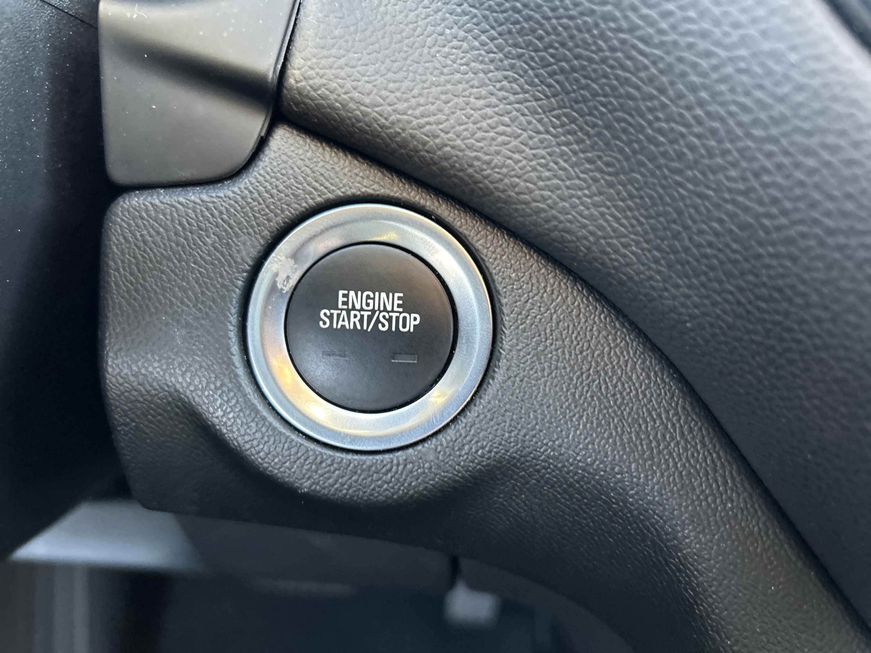 Used 2023 Chevrolet Equinox LT w/ LPO, Floor Liner Package image 44