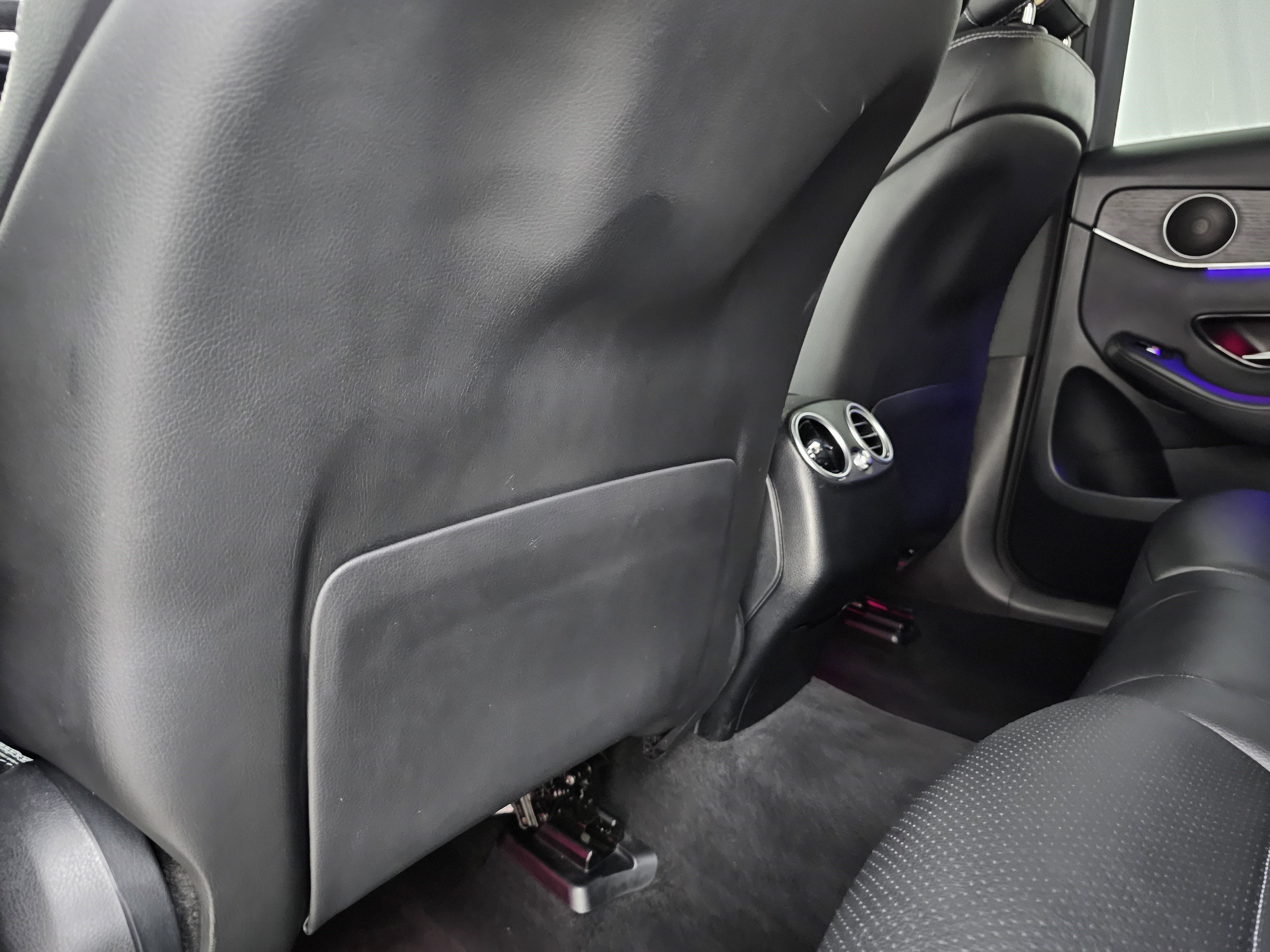 Certified 2022 Mercedes-Benz GLC 300 4MATIC w/ Multimedia Package Lite image 22